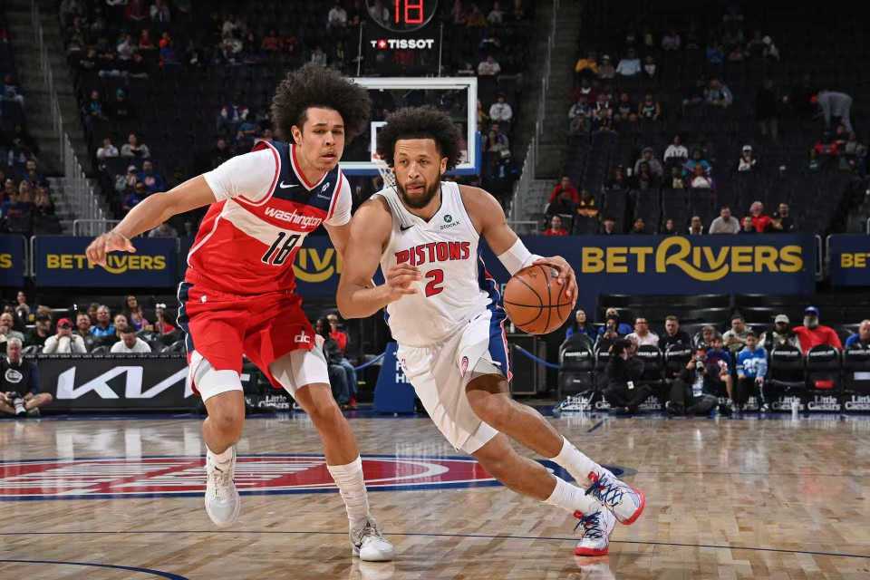 给骑士与雄, 再赢, 次节比赛